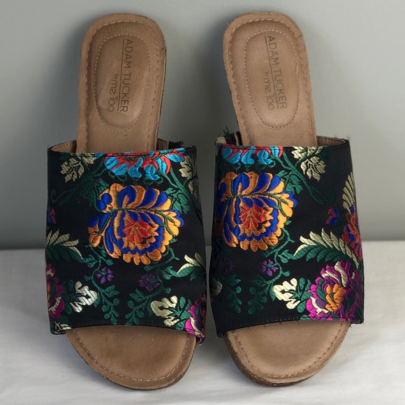 ADAM TUCKER by Me Too Floral Embroidered Slides - Picture 2 of 7
